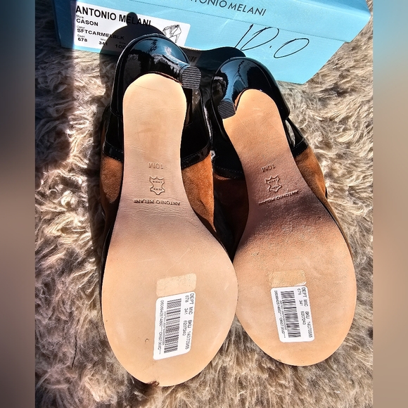 Antonio Melani Cason Soft Carmel /Black strappy sandals - Picture 4 of 5